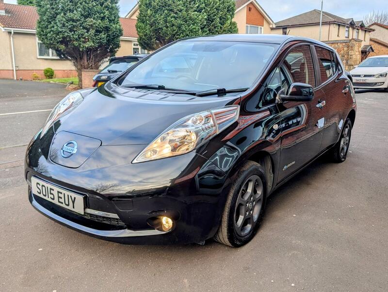 NISSAN LEAF