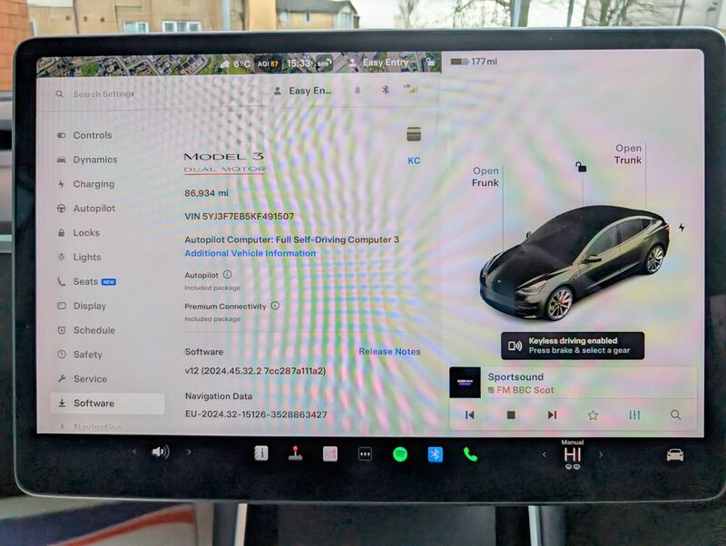 TESLA MODEL 3