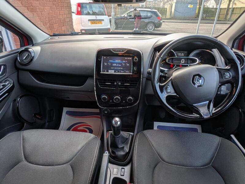 RENAULT CLIO
