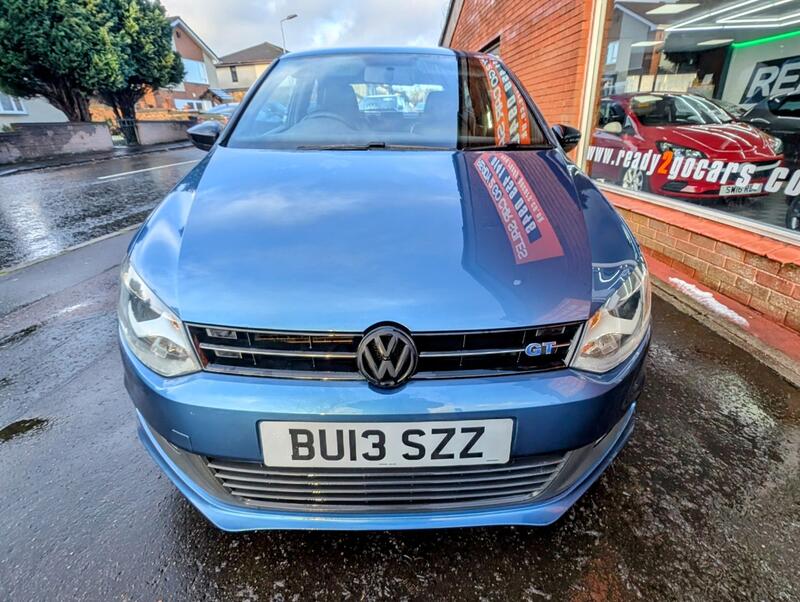 VOLKSWAGEN POLO