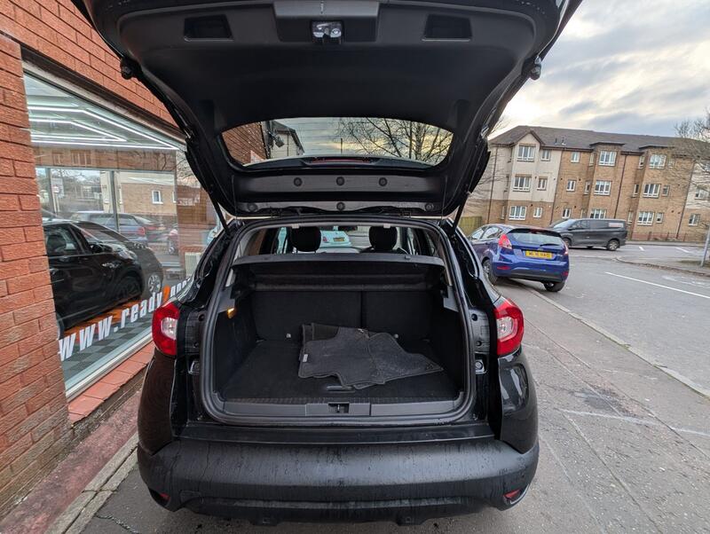 RENAULT CAPTUR